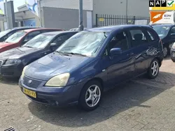 Blauw Gebruikt 2003 Suzuki Liana GLX Hatchback | € 800