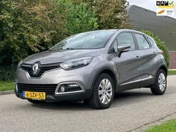 Grijs Gebruikt 2014 Renault Captur Dynamique SUV | € 9.950 (Eerlijke prijs)