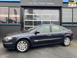 Blauw Gebruikt 2006 Renault Laguna II Dynamique Hatchback | € 1.650 (Eerlijke prijs)