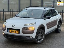 Wit Gebruikt 2014 Citroën C4 Cactus Shine Hatchback | € 4.750 (Eerlijke prijs)