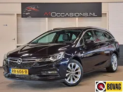 Blauw, metallic lak Gebruikt 2017 Opel Astra Innovation Stationwagen | € 10.995 (Eerlijke prijs)