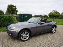 Grijs Gebruikt 2006 Mazda MX5 Exclusive Cabriolet | € 7.450 (Eerlijke prijs)