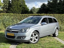 Grijs Gebruikt 2006 Opel Astra Cosmo Stationwagen | € 1.899 (Eerlijke prijs)