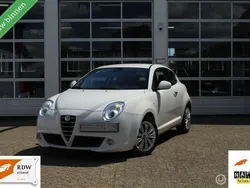 Wit Gebruikt 2013 Alfa Romeo MiTo Distinctive Hatchback | € 1.945 (Super prijs)