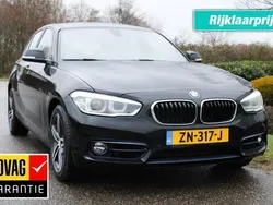 Zwart, andere lak Gebruikt 2019 BMW 118 Sport Line Hatchback | € 17.450 (Eerlijke prijs)