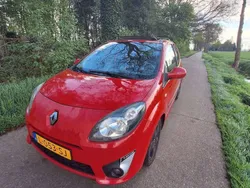 Rood Gebruikt 2009 Renault Twingo Dynamique Hatchback | € 1.000 (Goede deal)