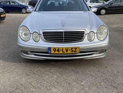 Grijs Gebruikt 2003 Mercedes E220 Avantgarde Sedan | € 2.950 (Iets duurder)