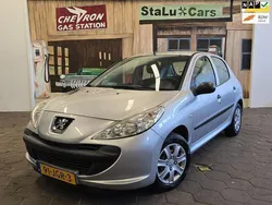 Grijs Gebruikt 2009 Peugeot 206+ Hatchback | € 3.495 (Eerlijke prijs)