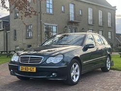 Groen Gebruikt 2007 Mercedes C180 Avantgarde Stationwagen | € 3.440 (Super prijs)