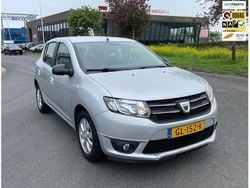 Grijs Gebruikt 2015 Dacia Sandero Hatchback | € 7.950 (Eerlijke prijs)