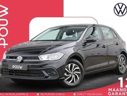 Zwart Gebruikt 2022 VW Polo Life Hatchback | € 21.450 (Goede deal)