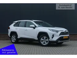 Wit Gebruikt 2021 Toyota RAV4 Active SUV | € 29.990 (Goede deal)
