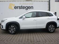 Wit Gebruikt 2024 Suzuki SX4 S-Cross Style SUV | € 27.450 (Eerlijke prijs)