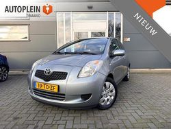 Grijs (metallic) Gebruikt 2006 Toyota Yaris Sol Hatchback | € 2.295 (Goede deal)
