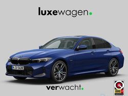 Blauw Gebruikt 2023 BMW 330 M Sport Sedan | € 45.900 (Iets duurder)