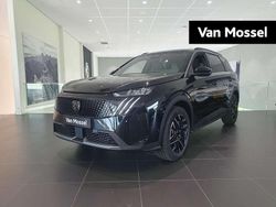 , metallic lak Gebruikt 2024 Peugeot 5008 Allure MPV | € 48.483 (Eerlijke prijs)