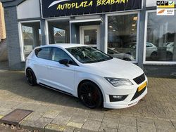 Wit Gebruikt 2016 Seat Leon FR Hatchback | € 14.999 (Eerlijke prijs)