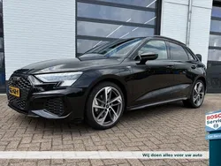 Zwart Gebruikt 2023 Audi A3 Sportback e-tron Advanced Sedan | € 38.795