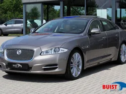 Grijs Gebruikt 2010 Jaguar XJ Portfolio Sedan | € 19.850 (Iets duurder)