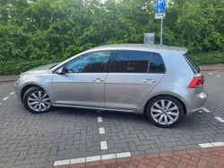 Zilver Gebruikt 2013 VW Golf VII Highline Hatchback | € 5.750 (Iets duurder)