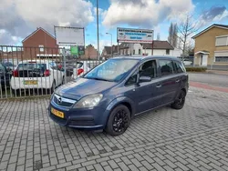 Grijs Gebruikt 2007 Opel Zafira Business MPV | € 2.150 (Eerlijke prijs)