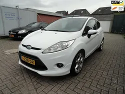 Wit Gebruikt 2010 Ford Fiesta Ghia Hatchback | € 4.250 (Goede deal)