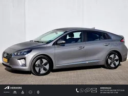 Grijs Gebruikt 2021 Hyundai Ioniq Comfort Sedan | € 19.485 (Eerlijke prijs)