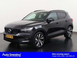 Onyx black (717) Gebruikt 2021 Volvo XC40 R-Design SUV | € 33.895 (Goede deal)