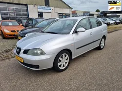 Grijs Gebruikt 2004 Seat Cordoba Sedan | € 2.250 (Eerlijke prijs)