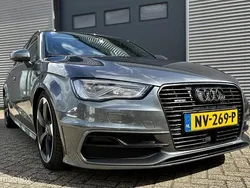 Grijs Gebruikt 2015 Audi A3 Sportback S-Line Hatchback | € 11.495 (Goede deal)