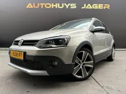 Geel, metallic lak Gebruikt 2014 VW Polo Cross R-line Edition Hatchback | € 9.950 (Iets duurder)