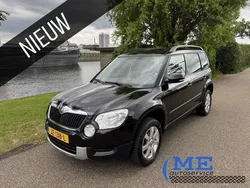 Zwart Gebruikt 2010 Skoda Yeti Ambition SUV | € 5.450