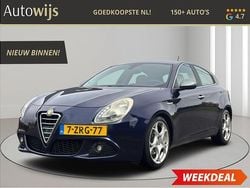 Blauw Gebruikt 2011 Alfa Romeo Giulietta Distinctive Hatchback | € 3.495 (Super prijs)
