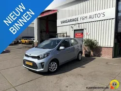 Blauw Gebruikt 2018 Kia Picanto Hatchback | € 9.950 (Eerlijke prijs)