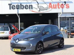 Grijs, metallic lak Gebruikt 2017 Renault Zoe Bose Edition Hatchback | € 8.485 (Eerlijke prijs)