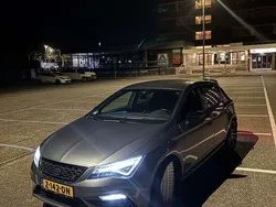 Grijs Gebruikt 2017 Cupra Leon Stationwagen | € 18.950 (Super prijs)