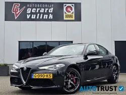 Zwart Gebruikt 2019 Alfa Romeo Giulia Veloce Sedan | € 34.880 (Goede deal)