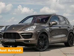 Bruin Gebruikt 2011 Porsche Cayenne Turbo SUV | € 54.950