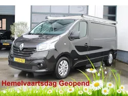 Zwart Gebruikt 2017 Renault Trafic Luxe Van | € 7.999 (Eerlijke prijs)