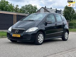 Zwart Gebruikt 2011 Mercedes A160 Business MPV | € 3.450 (Eerlijke prijs)
