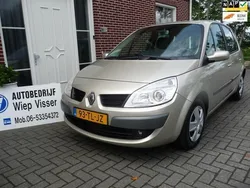 Beige Gebruikt 2006 Renault Scénic II Dynamique MPV | € 1.495 (Iets duurder)