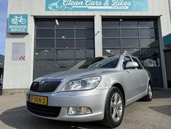 Grijs Gebruikt 2011 Skoda Octavia Elegance Stationwagen | € 2.950 (Goede deal)