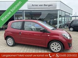 Rood Gebruikt 2011 Renault Twingo Initiale Hatchback | € 2.499 (Goede deal)