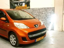 Oranje Gebruikt 2009 Peugeot 107 Hatchback | € 3.299 (Eerlijke prijs)