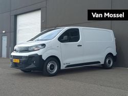 Wit Nieuw 2025 Opel Vivaro-e Combi Van | € 31.940 (Super prijs)