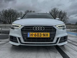 Wit Gebruikt 2017 Audi A3 Sportback S-line plus Sedan | € 22.500