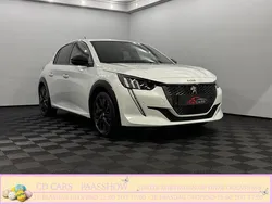 Wit Gebruikt 2022 Peugeot 208 GT Hatchback | € 19.950 (Iets duurder)
