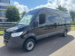 Zwart Gebruikt 2021 Mercedes Sprinter Van | € 37.750 (Goede deal)