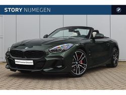 Groen Gebruikt 2025 BMW Z4 Executive Cabriolet | € 63.750