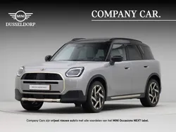 Melting silver (grijs metallic) Gebruikt 2024 Mini Countryman Favoured SUV | € 40.950 (Goede deal)